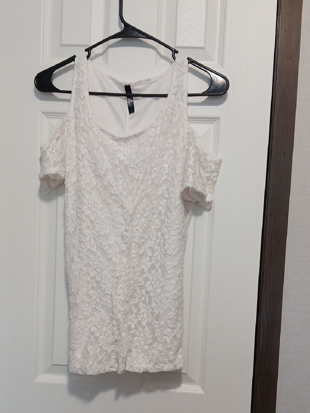 Women's White Lace Cold-Shoulder Dress